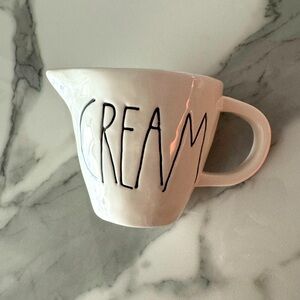 ⭐️-RARE HTF- Hand-Painted Original Rae Dunn “M Stamp” “CREAM” Creamer⭐️